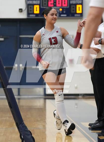 Thumbnail 1 in Weiss vs. Friendswood (UIL 5A Volleyball Division II  Region 3 Semifinal)  photogallery.