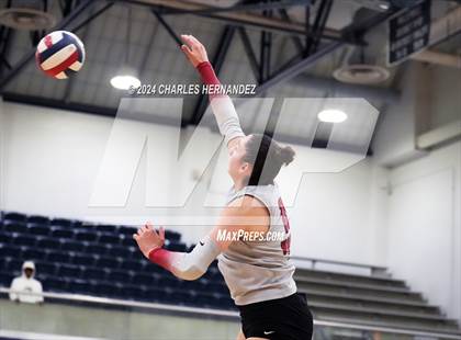 Thumbnail 3 in Weiss vs. Friendswood (UIL 5A Volleyball Division II  Region 3 Semifinal)  photogallery.