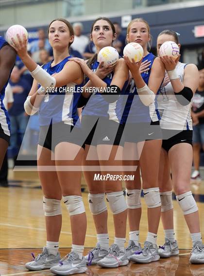 Thumbnail 2 in Weiss vs. Friendswood (UIL 5A Volleyball Division II  Region 3 Semifinal)  photogallery.