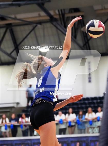 Thumbnail 1 in Weiss vs. Friendswood (UIL 5A Volleyball Division II  Region 3 Semifinal)  photogallery.