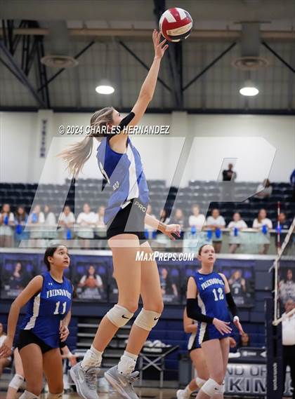 Thumbnail 3 in Weiss vs. Friendswood (UIL 5A Volleyball Division II  Region 3 Semifinal)  photogallery.