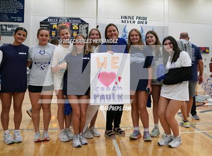 Thumbnail 2 in Weiss vs. Friendswood (UIL 5A Volleyball Division II  Region 3 Semifinal)  photogallery.