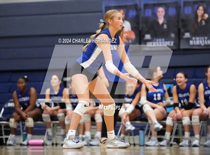 Thumbnail 2 in Weiss vs. Friendswood (UIL 5A Volleyball Division II  Region 3 Semifinal)  photogallery.