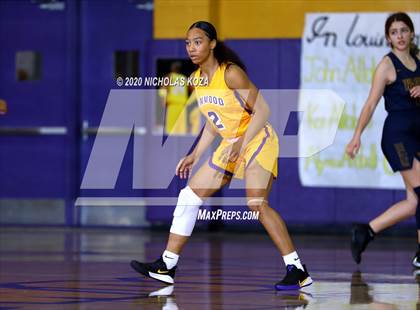 Thumbnail 1 in Warren vs. Lynwood photogallery.