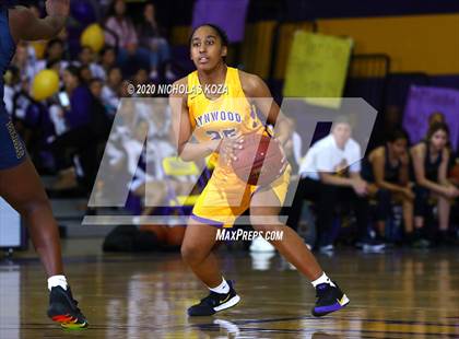 Thumbnail 2 in Warren vs. Lynwood photogallery.