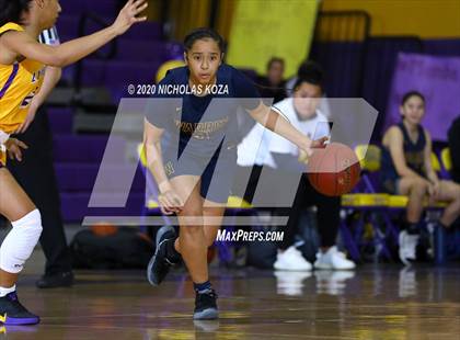 Thumbnail 3 in Warren vs. Lynwood photogallery.