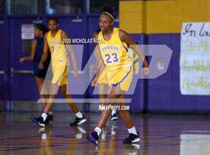 Thumbnail 2 in Warren vs. Lynwood photogallery.