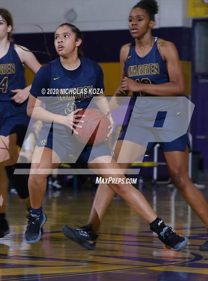 Thumbnail 1 in Warren vs. Lynwood photogallery.