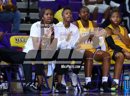 Thumbnail 1 in Warren vs. Lynwood photogallery.