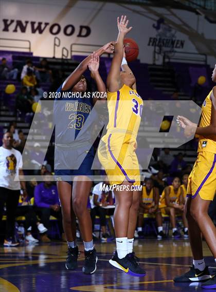 Thumbnail 2 in Warren vs. Lynwood photogallery.