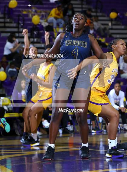Thumbnail 3 in Warren vs. Lynwood photogallery.