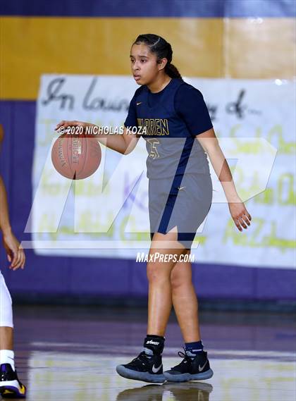 Thumbnail 1 in Warren vs. Lynwood photogallery.