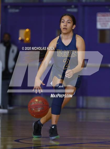 Thumbnail 1 in Warren vs. Lynwood photogallery.