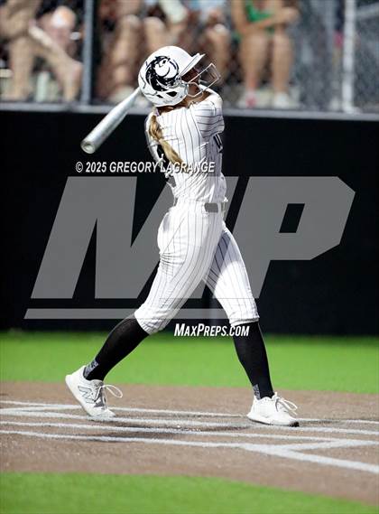 Thumbnail 2 in Marcus vs Guyer (UIL 6A Softball Regional Finals Division II) Game 1 photogallery.