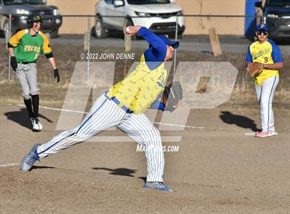 Thumbnail 2 in Pecos @ Penasco photogallery.