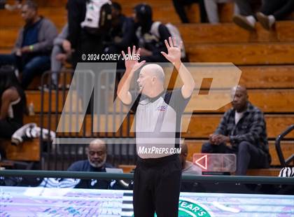 Thumbnail 3 in Central Gwinnett vs Walnut Grove (Grayson New Year's Classic) photogallery.
