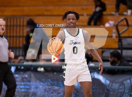 Thumbnail 1 in Central Gwinnett vs Walnut Grove (Grayson New Year's Classic) photogallery.