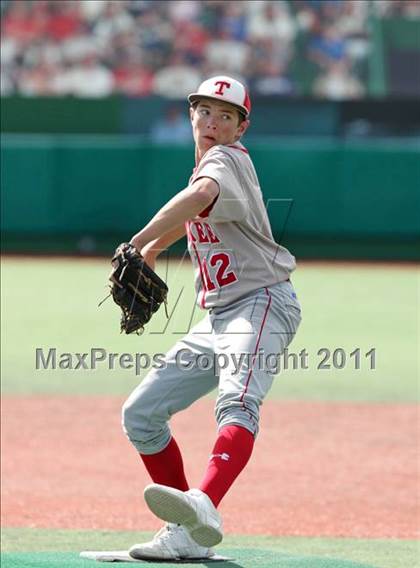 Thumbnail 3 in Paradise vs. Truckee (Shasta Lake Tournament) photogallery.