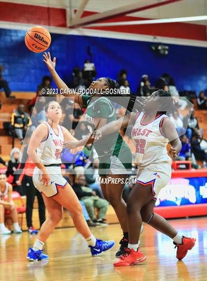 Thumbnail 2 in Kinston @ West Carteret photogallery.