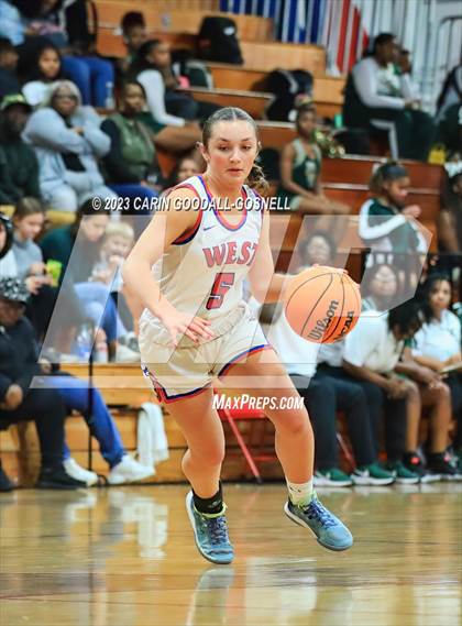 Thumbnail 3 in Kinston @ West Carteret photogallery.