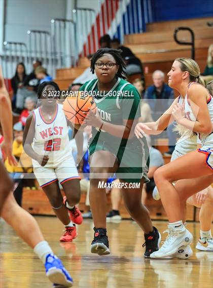 Thumbnail 2 in Kinston @ West Carteret photogallery.