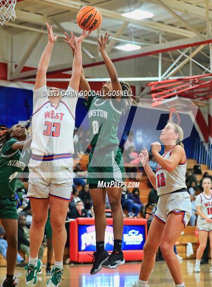 Thumbnail 1 in Kinston @ West Carteret photogallery.