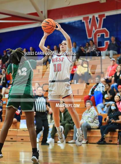 Thumbnail 1 in Kinston @ West Carteret photogallery.