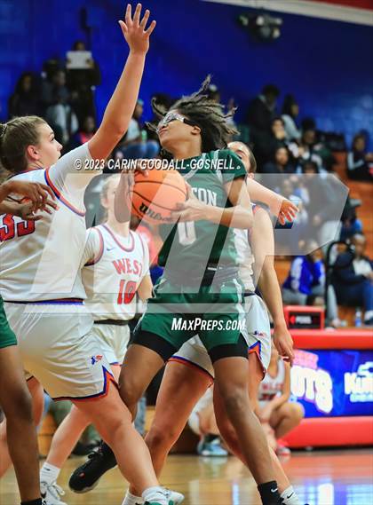 Thumbnail 3 in Kinston @ West Carteret photogallery.