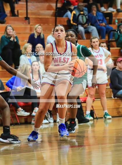 Thumbnail 3 in Kinston @ West Carteret photogallery.