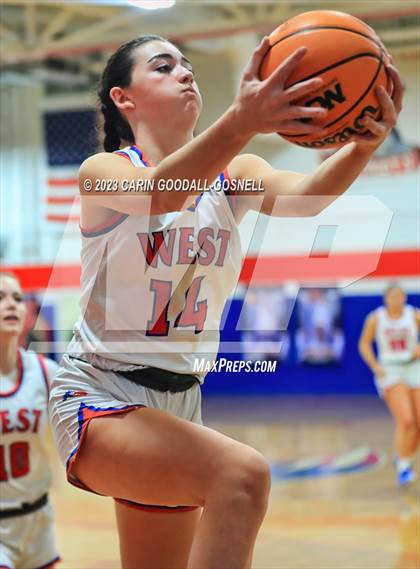Thumbnail 2 in Kinston @ West Carteret photogallery.