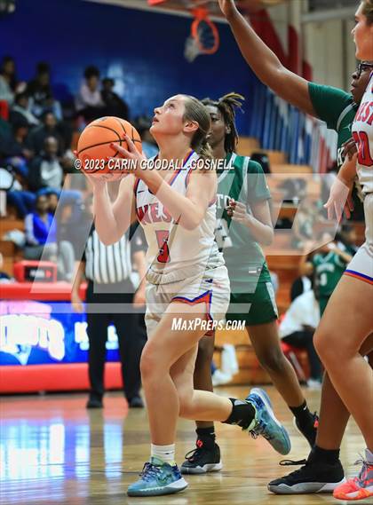 Thumbnail 2 in Kinston @ West Carteret photogallery.