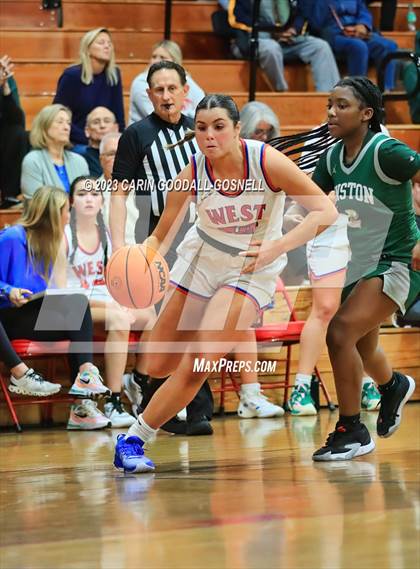 Thumbnail 2 in Kinston @ West Carteret photogallery.