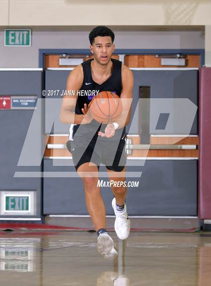 Thumbnail 3 in Capital Christian vs. Garfield (Rancho Mirage Holiday Invitational) photogallery.