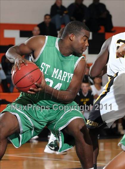 Thumbnail 2 in St. Mary's vs. Rio Linda (Hoops 4 the Human Fund) photogallery.