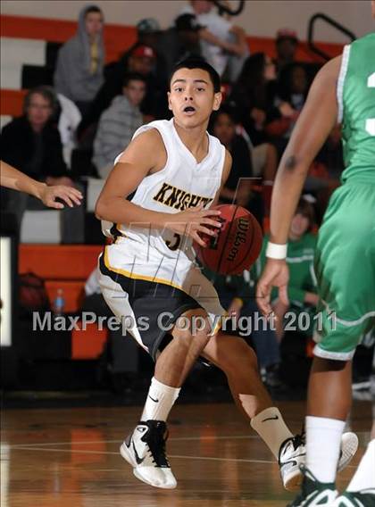 Thumbnail 1 in St. Mary's vs. Rio Linda (Hoops 4 the Human Fund) photogallery.