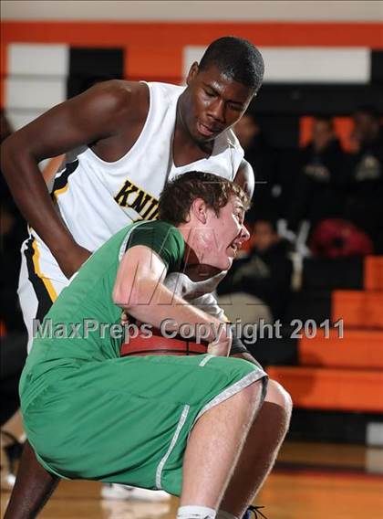 Thumbnail 1 in St. Mary's vs. Rio Linda (Hoops 4 the Human Fund) photogallery.