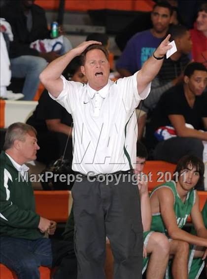 Thumbnail 3 in St. Mary's vs. Rio Linda (Hoops 4 the Human Fund) photogallery.