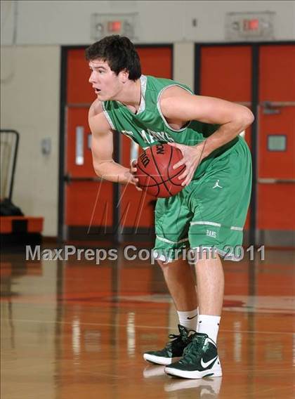 Thumbnail 3 in St. Mary's vs. Rio Linda (Hoops 4 the Human Fund) photogallery.