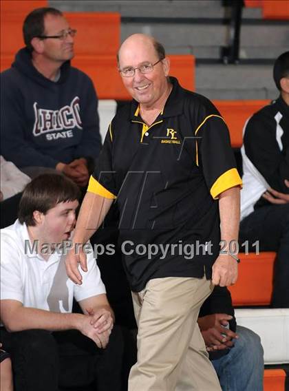Thumbnail 2 in St. Mary's vs. Rio Linda (Hoops 4 the Human Fund) photogallery.
