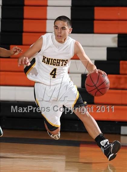 Thumbnail 3 in St. Mary's vs. Rio Linda (Hoops 4 the Human Fund) photogallery.