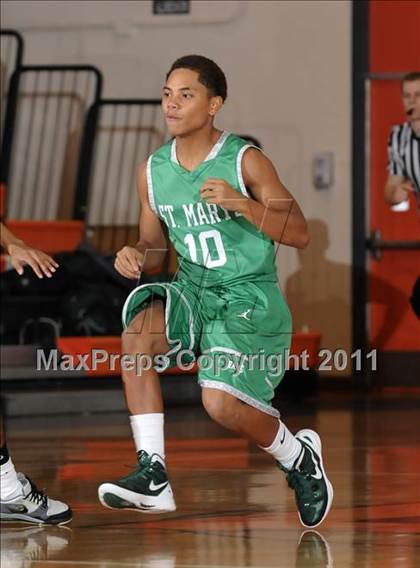 Thumbnail 2 in St. Mary's vs. Rio Linda (Hoops 4 the Human Fund) photogallery.