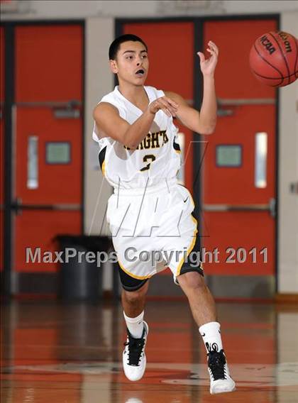 Thumbnail 2 in St. Mary's vs. Rio Linda (Hoops 4 the Human Fund) photogallery.