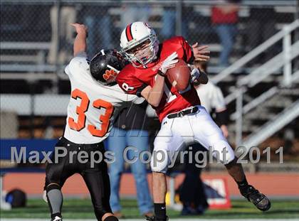 Thumbnail 1 in Mount Greylock vs. Lee (MIAA Division 3 West Final) photogallery.