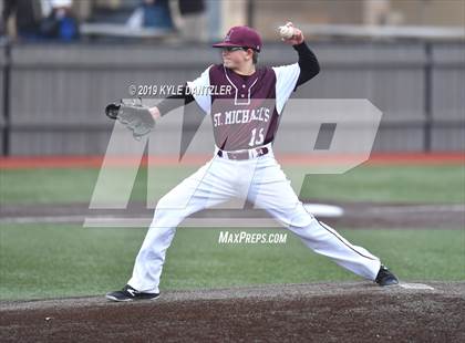 Thumbnail 3 in Grace Community vs St. Michael's (Texas Private School Classic) photogallery.