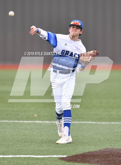 Thumbnail 3 in Grace Community vs St. Michael's (Texas Private School Classic) photogallery.