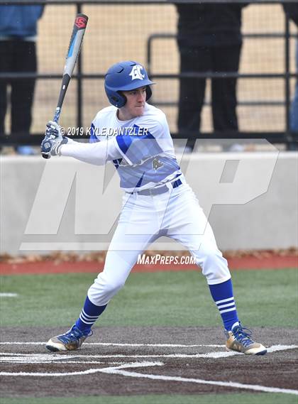 Thumbnail 1 in Grace Community vs St. Michael's (Texas Private School Classic) photogallery.