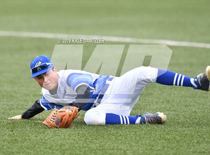 Thumbnail 3 in Grace Community vs St. Michael's (Texas Private School Classic) photogallery.