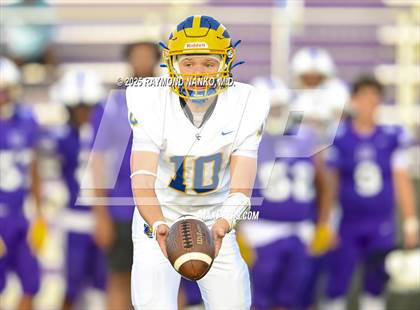 Thumbnail 3 in Greenfield-Central @ Muncie Central (Scrimmage) photogallery.