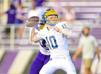 Thumbnail 2 in Greenfield-Central @ Muncie Central (Scrimmage) photogallery.