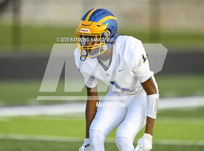 Thumbnail 3 in Greenfield-Central @ Muncie Central (Scrimmage) photogallery.